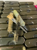 Waffenreinigungsset hell Öl Pinsel 2xBürste Dose Blech P1-9mm Bundeswehr 60er